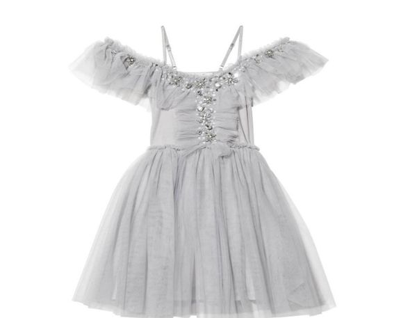 sweet girls rhinestone gauze princess dresses kids dew shoulder tulle tutu dress summer children party clothing a68854195457, Red;yellow
sweet girls rhinestone gauze princess dresses kids dew shoulder tulle tutu dress summer children party clothing a68854195457, Red;yellow