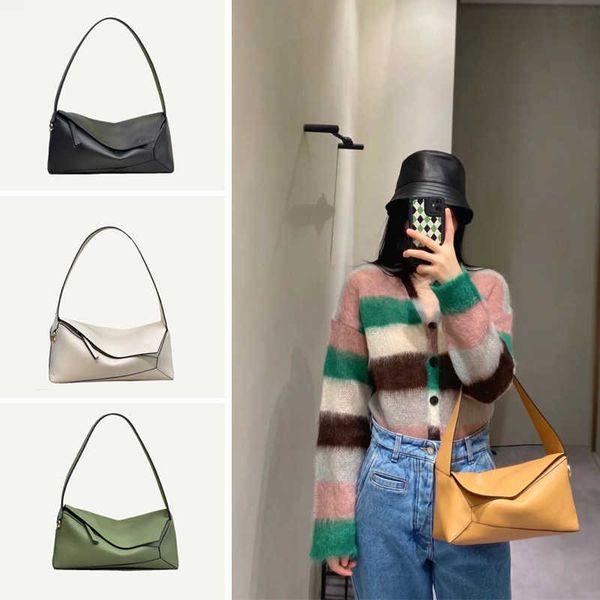 bags loewz designer bag beach spain girl classical 2023 summer geometry underarm hobo puzzle commuter versatile fashion shoulder handbag wom
bags loewz designer bag beach spain girl classical 2023 summer geometry underarm hobo puzzle commuter versatile fashion shoulder handbag wom