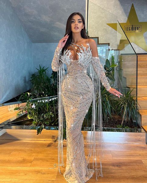 sparkly evening dresses long sleeves v neck strap appliques floor length lace hollow diamonds crystals beads plus size prom formal dress plu, Black;red
sparkly evening dresses long sleeves v neck strap appliques floor length lace hollow diamonds crystals beads plus size prom formal dress plu, Black;red