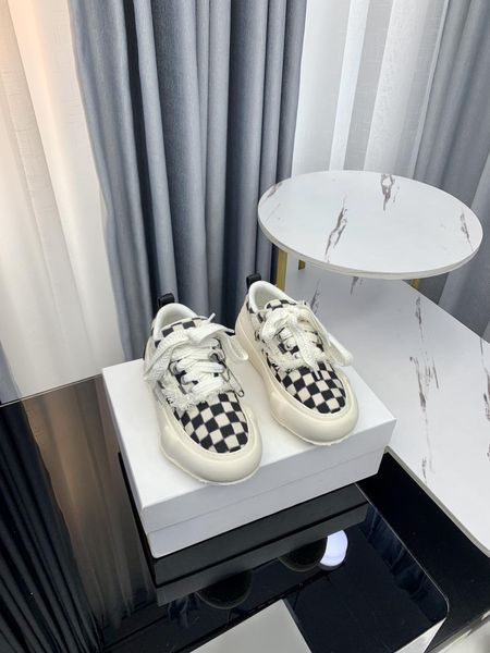 2023 new low help beggar thick soled casual board shoes xvessel vanness wu hidden open ended laughing cake soled canvas shoes for women
2023 new low help beggar thick soled casual board shoes xvessel vanness wu hidden open ended laughing cake soled canvas shoes for women