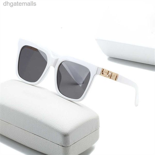 luxury womans 4318 sunglasses fashion mens sun glasses uv protection men designer eyeglass gradient metal hinge women spectacles box, White;black
luxury womans 4318 sunglasses fashion mens sun glasses uv protection men designer eyeglass gradient metal hinge women spectacles box, White;black