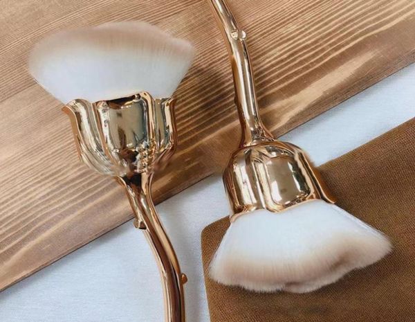 1pc new nail art glitter power dust brush for manicure metal rose head blush brushes fashion beauty tool gel nail accessories6825423
1pc new nail art glitter power dust brush for manicure metal rose head blush brushes fashion beauty tool gel nail accessories6825423