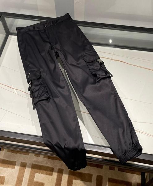 autumn and winter joggers cargo pants highquality comfortable material designer pants stylish multi pocket splicing design luxury 8933920, Black
autumn and winter joggers cargo pants highquality comfortable material designer pants stylish multi pocket splicing design luxury 8933920, Black