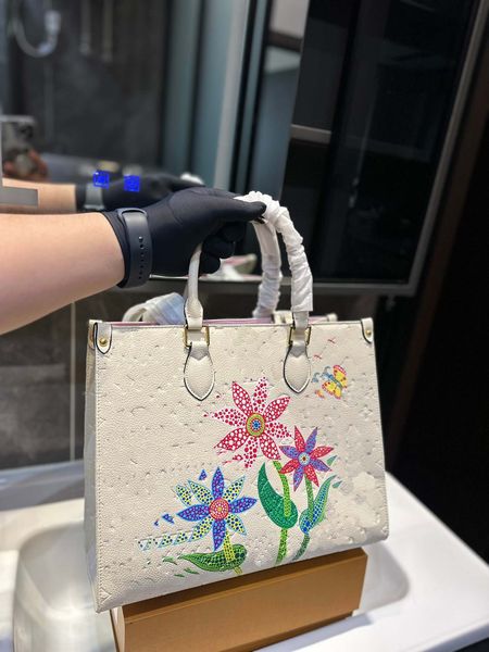 luxury bag designer bags shoulder handbags leather new genuine leather white embossed women's diagonal straddle bag women's tote b
luxury bag designer bags shoulder handbags leather new genuine leather white embossed women's diagonal straddle bag women's tote b