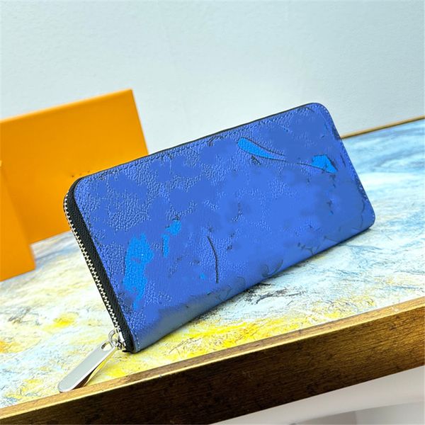 luxury design wallet 2023 luis fashion men's and women's business card holder vintage decoration square zipper mini card bag vutto, Red;black
luxury design wallet 2023 luis fashion men's and women's business card holder vintage decoration square zipper mini card bag vutto, Red;black