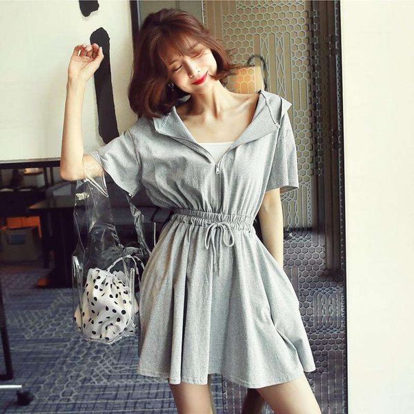 large size dress summer womens tight waist slimming zipper hooded swing a line short skirt, Black;gray
large size dress summer womens tight waist slimming zipper hooded swing a line short skirt, Black;gray