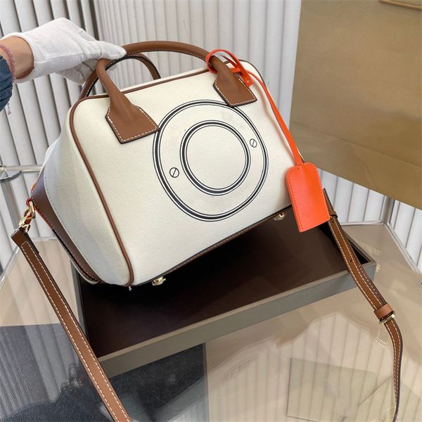 luxury totes canvas handbags men and women's shoulder bags fashion shopping bags handle tote bags travel bag cross body bags cosmetic b
luxury totes canvas handbags men and women's shoulder bags fashion shopping bags handle tote bags travel bag cross body bags cosmetic b