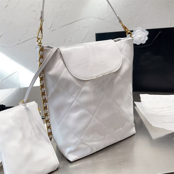 designer 23s bucket bag shoulder bag handheld shoulder bag commuter bag large capacity soft versatile girls bag small and popular texture
designer 23s bucket bag shoulder bag handheld shoulder bag commuter bag large capacity soft versatile girls bag small and popular texture