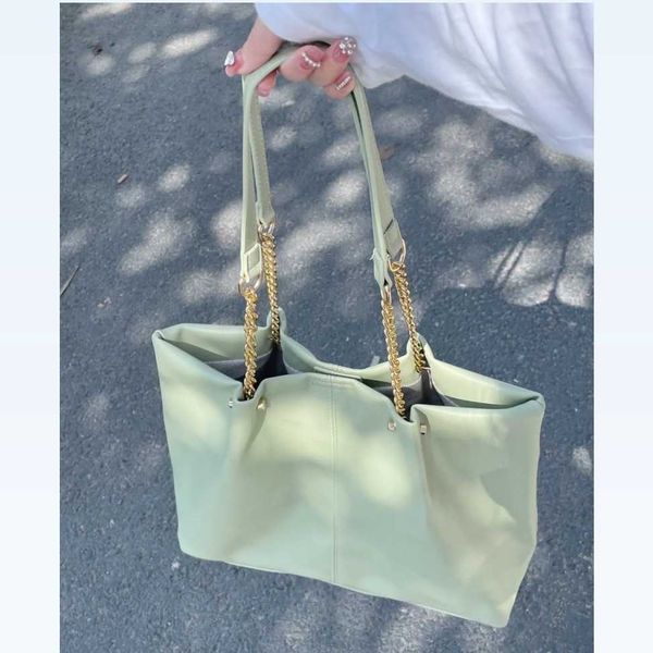 small design large capacity matcha green tote bag women's fashion one shoulder underarm bag versatile chain shopping bag
small design large capacity matcha green tote bag women's fashion one shoulder underarm bag versatile chain shopping bag