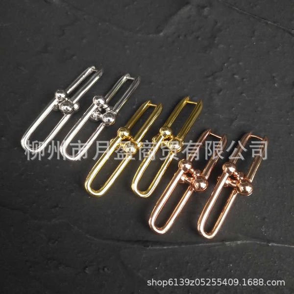 high version 925 silver u earrings hardwear horseshoe chain fashion brand metal cross full diamond temperament, Golden
high version 925 silver u earrings hardwear horseshoe chain fashion brand metal cross full diamond temperament, Golden