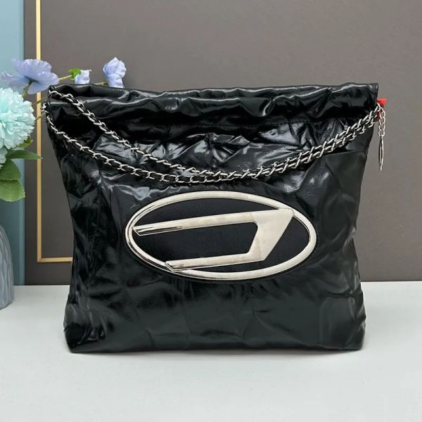 2023 new designer shoulder shopping bags chain underarm handbags crossbody bag hobo women handbag purse messenger lady quilting wallet plain
2023 new designer shoulder shopping bags chain underarm handbags crossbody bag hobo women handbag purse messenger lady quilting wallet plain