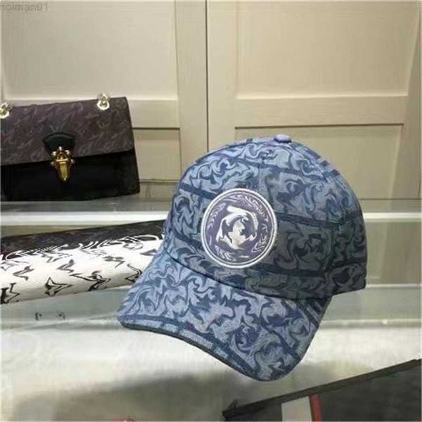 designer 2021 embroidery baseball cap fashion mens womens sports hat adjustable size man classic style wholesale, Blue;gray
designer 2021 embroidery baseball cap fashion mens womens sports hat adjustable size man classic style wholesale, Blue;gray