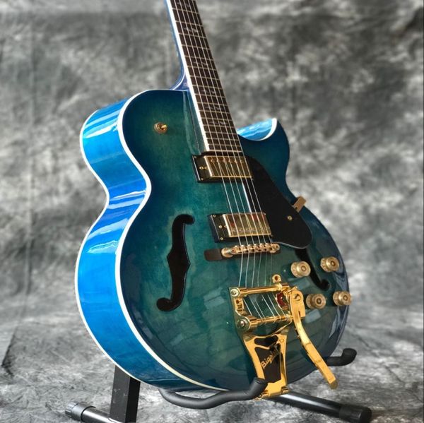 f hollow body jazz blue color standard custom electric guitarblack pickguardrosewood fingerboard4881912
f hollow body jazz blue color standard custom electric guitarblack pickguardrosewood fingerboard4881912