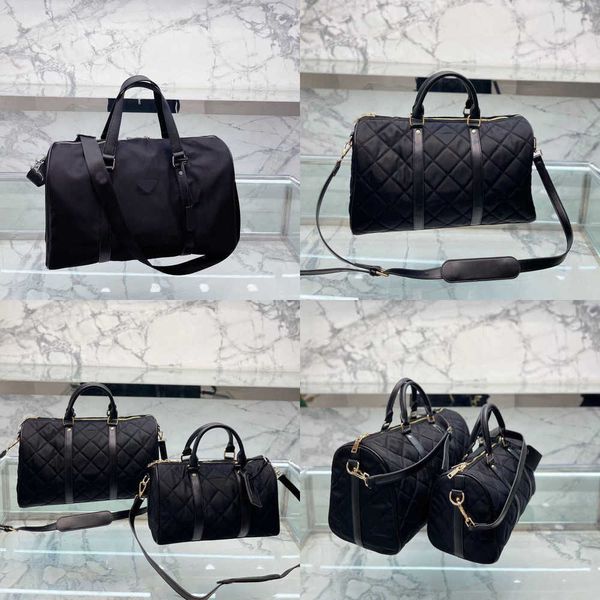 designer bags duffel bag travel bags large capacity boarding bag portable diagonal luggage elegant boston fitness handbag 220920
designer bags duffel bag travel bags large capacity boarding bag portable diagonal luggage elegant boston fitness handbag 220920