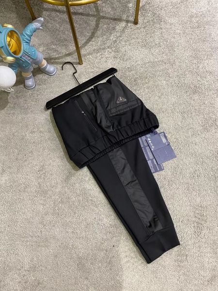 2023 fall and winter mens designer jogging cargo pants ~ us size pants ~ beautiful mens yoga joggers track sweat pants, Black
2023 fall and winter mens designer jogging cargo pants ~ us size pants ~ beautiful mens yoga joggers track sweat pants, Black