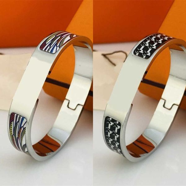 luxury bracelet her max designer jewelry enamel color bangles h bracelet female silver letter buckle men and women width version of the brac, Black
luxury bracelet her max designer jewelry enamel color bangles h bracelet female silver letter buckle men and women width version of the brac, Black
