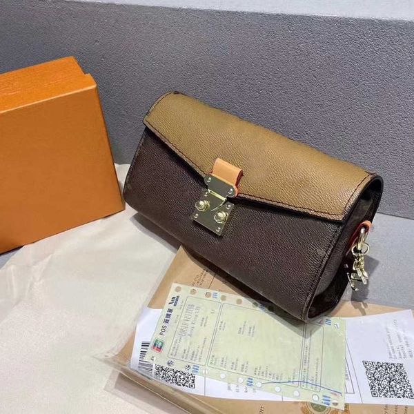 pu leather single shoulder messenger bag high-quality designer bags fashion classic women evening dress crossbody bag purse embossed check 
pu leather single shoulder messenger bag high-quality designer bags fashion classic women evening dress crossbody bag purse embossed check