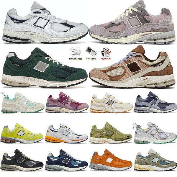 protection 2002r 2023 new pack 2002r running shoes designer for men women pink phantom black white on sea salt rain cloud outdoor shoes athl
protection 2002r 2023 new pack 2002r running shoes designer for men women pink phantom black white on sea salt rain cloud outdoor shoes athl