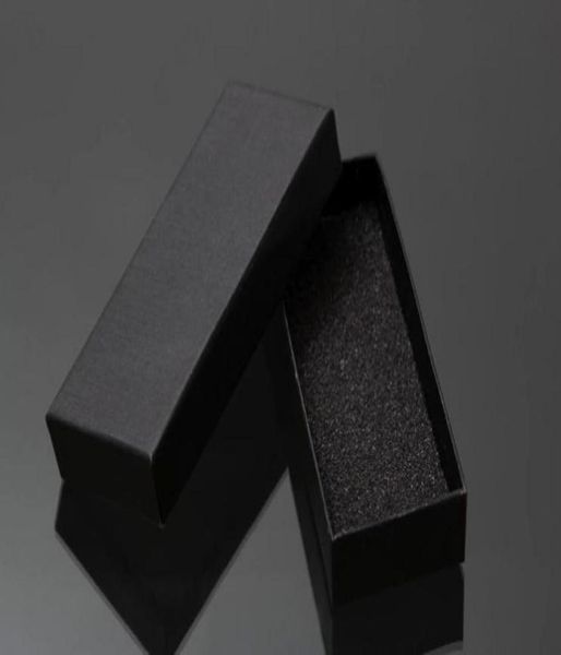new 5pcs jewelry accessories jewelry packaging box black key chains package box 3924037, Black;white
new 5pcs jewelry accessories jewelry packaging box black key chains package box 3924037, Black;white