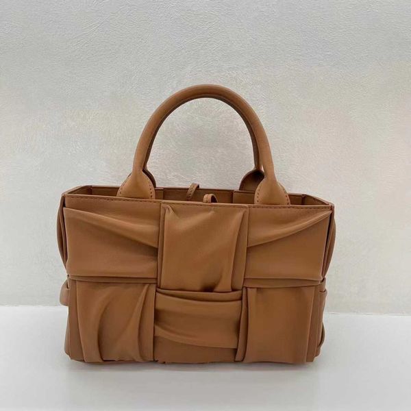 aa arco luxury bag classic bottegac girl bags venetas leather pleated woven women's highend diligent tote versatile handheld one should
aa arco luxury bag classic bottegac girl bags venetas leather pleated woven women's highend diligent tote versatile handheld one should