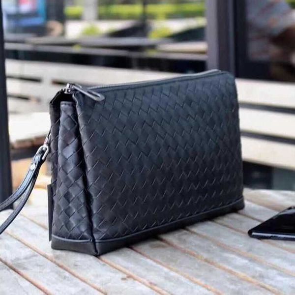 veneta bottrga handbags woven men's handbags genuine sheepskin business and leisure summer soft leather trendy youth
veneta bottrga handbags woven men's handbags genuine sheepskin business and leisure summer soft leather trendy youth