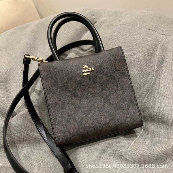 stuff sacks women's cally musical score classic old flower one shoulder crossbody handbag mini tote bag
stuff sacks women's cally musical score classic old flower one shoulder crossbody handbag mini tote bag
