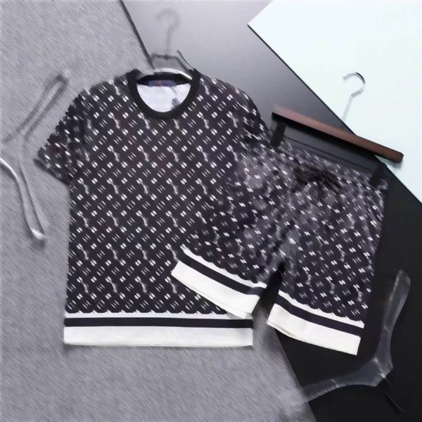 men's designer sportswear high-end set men's fashion casual sports t-shirt shorts summer two-piece short sleeved shorts, Gray
men's designer sportswear high-end set men's fashion casual sports t-shirt shorts summer two-piece short sleeved shorts, Gray