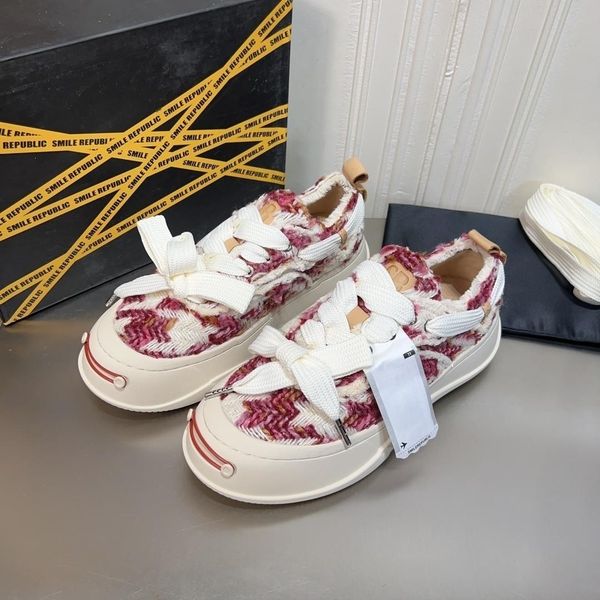 designer sneakers mens womens smile shoes washed canvas leather stitching smile beggar shoe cute lace-up low cut walking
designer sneakers mens womens smile shoes washed canvas leather stitching smile beggar shoe cute lace-up low cut walking