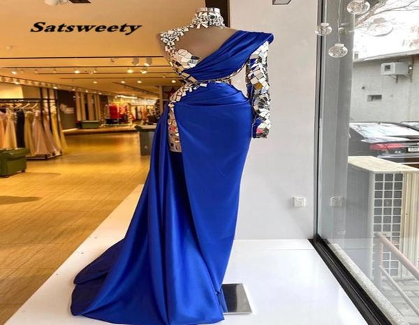 sparkly evening dresses 2021 single long sleeve high neck crystals royal blue satin side slit formal party gowns4372045, Black;red
sparkly evening dresses 2021 single long sleeve high neck crystals royal blue satin side slit formal party gowns4372045, Black;red