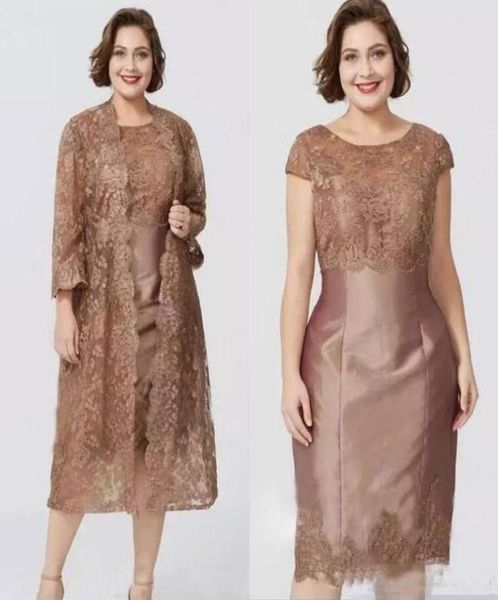 2020 two pieces formal party wear short mothers dress suits plus size women evening dress knee length with lace jacket7886538, Black;red
2020 two pieces formal party wear short mothers dress suits plus size women evening dress knee length with lace jacket7886538, Black;red