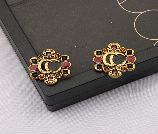 18k gold plated 925 silver luxury brand designers double letters stud vintage geometric famous women crystal rhinestone pearl earr5767011, Golden;silver
18k gold plated 925 silver luxury brand designers double letters stud vintage geometric famous women crystal rhinestone pearl earr5767011, Golden;silver