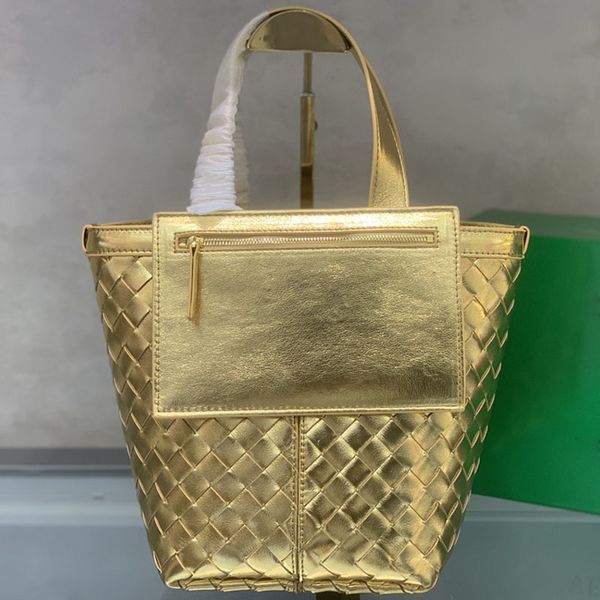 woven tote bag flip flap handbag purse genuine leather knitting hand bags zipper pocket fashion letter plain style large capacity totes high
woven tote bag flip flap handbag purse genuine leather knitting hand bags zipper pocket fashion letter plain style large capacity totes high