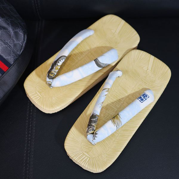 slippers men's japanese clogs straw weaving slipper demon slayer tanjirou cosplay costumes shoes flip flops lovers thick bottom 230713, Black
slippers men's japanese clogs straw weaving slipper demon slayer tanjirou cosplay costumes shoes flip flops lovers thick bottom 230713, Black