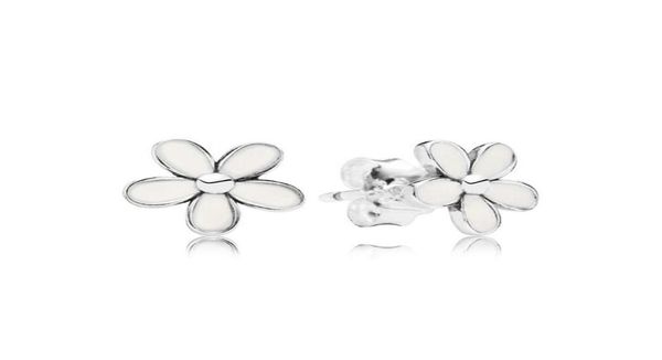 white enamel daisy stud earring original box set jewelry for 925 sterling silver flowers earrings for women girls2276780, Golden;silver
white enamel daisy stud earring original box set jewelry for 925 sterling silver flowers earrings for women girls2276780, Golden;silver