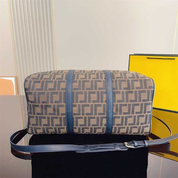 duffle bags duffel bag luggage ladies travel designer handbags travelling classic large capacity laggages
duffle bags duffel bag luggage ladies travel designer handbags travelling classic large capacity laggages