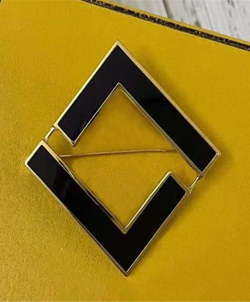 fashion black white men women brooch pins gold brand letter pins broochrs for suit dress pin party designer jewelry gift 2201174d6908960, Gray
fashion black white men women brooch pins gold brand letter pins broochrs for suit dress pin party designer jewelry gift 2201174d6908960, Gray