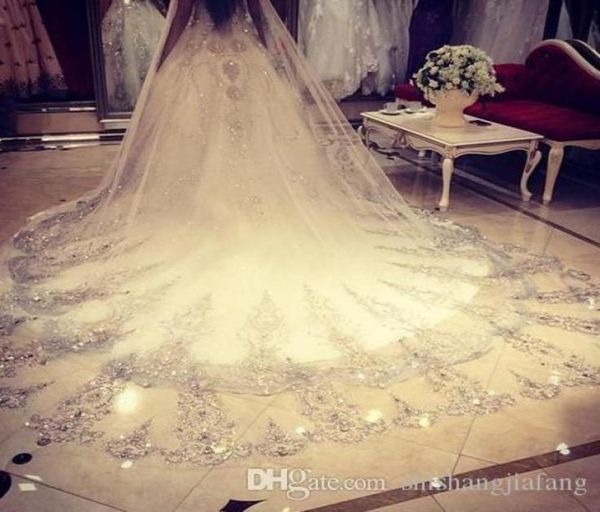 2019 bling sell wedding veil 3meter length width crystals rhinestones lace blingbling cathedral bridal veils with comb4871036, Black
2019 bling sell wedding veil 3meter length width crystals rhinestones lace blingbling cathedral bridal veils with comb4871036, Black