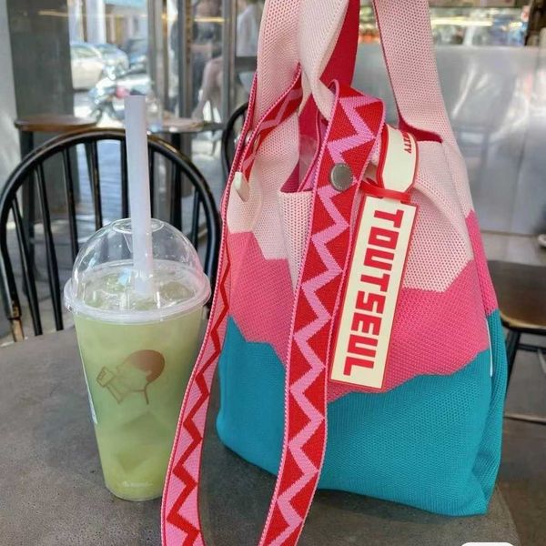 small new rainbow bag ins colorful woolen knitted vest handbag one shoulder tote bag women's underarm bag
small new rainbow bag ins colorful woolen knitted vest handbag one shoulder tote bag women's underarm bag