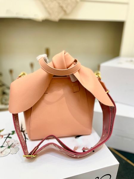 designer bag womens bucket bags luxury shoulder bags embossing handbag purse crossbody bag lowe bag handbags tote bag high quality
designer bag womens bucket bags luxury shoulder bags embossing handbag purse crossbody bag lowe bag handbags tote bag high quality