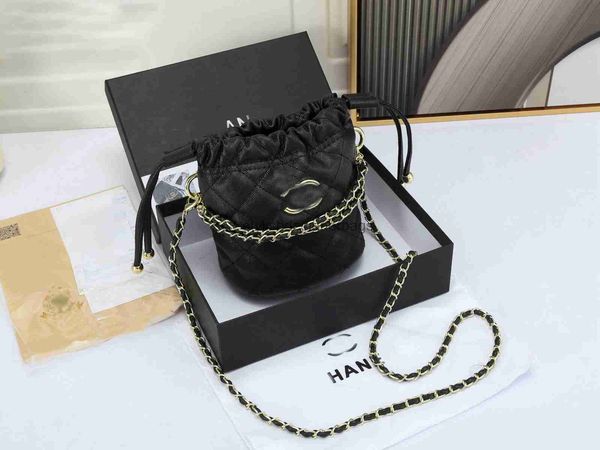 designer bags luxury drawstring rhomboid bags bucket bag fashion large capacity shoulder bags metal chain hand bag stylishdesignerbags
designer bags luxury drawstring rhomboid bags bucket bag fashion large capacity shoulder bags metal chain hand bag stylishdesignerbags