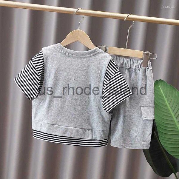 t-shirts clothing sets casual boys tracksuit 2-9year summer baby boy clothes children set for kids t-shirt shorts 2pcs outfits cotton x0714, Blue
t-shirts clothing sets casual boys tracksuit 2-9year summer baby boy clothes children set for kids t-shirt shorts 2pcs outfits cotton x0714, Blue