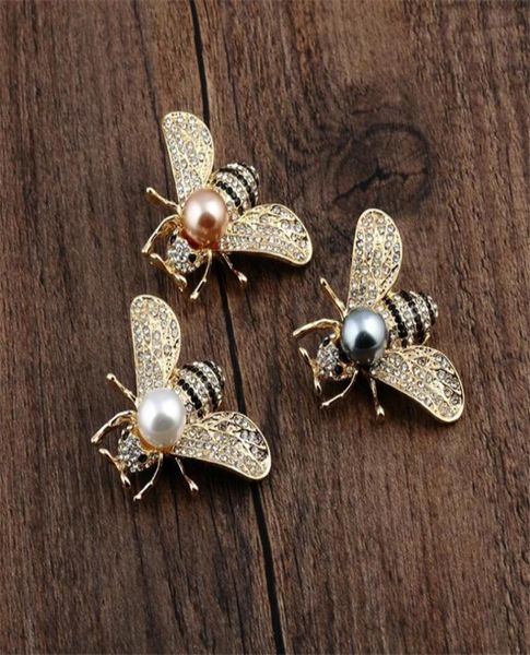 clear crystal pearl bee brooches for women insect brooch pins cute small badges fashion dress coat accessories jewelry1244008, Gray
clear crystal pearl bee brooches for women insect brooch pins cute small badges fashion dress coat accessories jewelry1244008, Gray