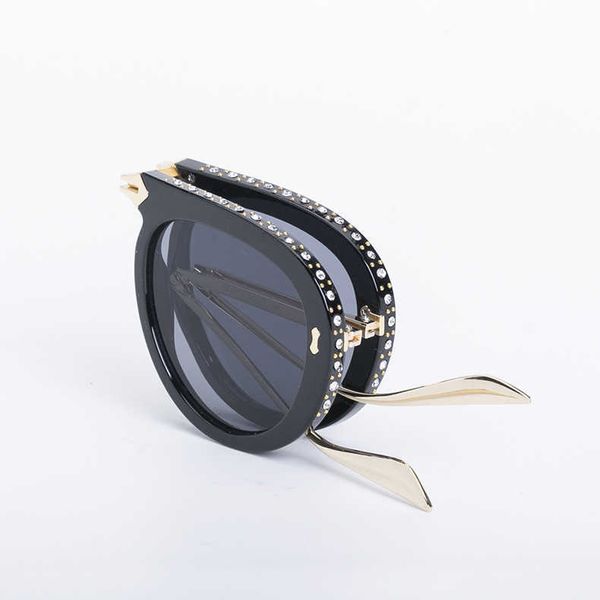 sunglasses luxury fashion outdoor designer summer women classical polarized new women's fashion net red g's same folding, White;black
sunglasses luxury fashion outdoor designer summer women classical polarized new women's fashion net red g's same folding, White;black