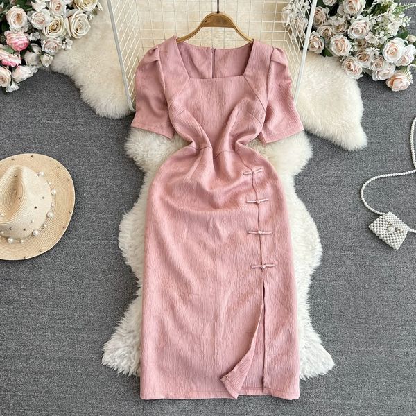 summer new chinese style improved qipao celebrity style bubble short sleeve square neck slim mid length split dress, Black;gray
summer new chinese style improved qipao celebrity style bubble short sleeve square neck slim mid length split dress, Black;gray