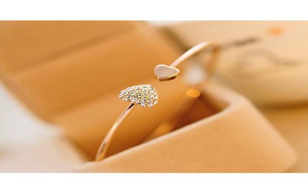 2018 new fashion adjustable crystal double heart bow cuff opening bracelet women jewelry gift mujer pulseras8411882, White
2018 new fashion adjustable crystal double heart bow cuff opening bracelet women jewelry gift mujer pulseras8411882, White