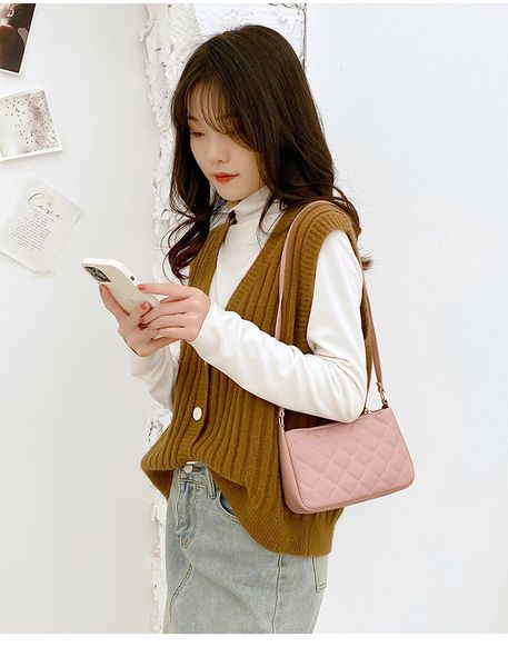 2022 women rs handbags purses women crossbody bag shoulder bags messenger bag fringe chain bag wallet clutch bags
2022 women rs handbags purses women crossbody bag shoulder bags messenger bag fringe chain bag wallet clutch bags