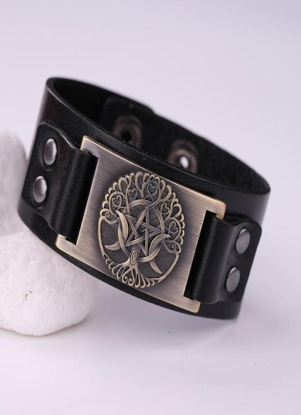 tree of universe nordic hexagram amulet bracelet mens designer jewelry black and brown genuine leather bracelets7717661, Golden;silver
tree of universe nordic hexagram amulet bracelet mens designer jewelry black and brown genuine leather bracelets7717661, Golden;silver