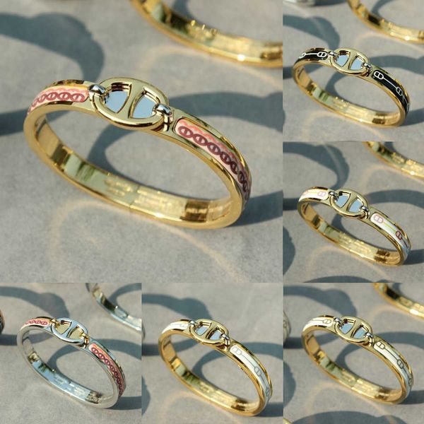 luxury bracelet her max 5a quality classic horseshoe mouth bangle luxurys designer france copper enamel women and mens bracelets luxury jewe, Black
luxury bracelet her max 5a quality classic horseshoe mouth bangle luxurys designer france copper enamel women and mens bracelets luxury jewe, Black