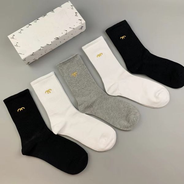 socks designer classic luxury brand four seasons cotton comfortable fashion never outdated men's and women's socks, Black
socks designer classic luxury brand four seasons cotton comfortable fashion never outdated men's and women's socks, Black