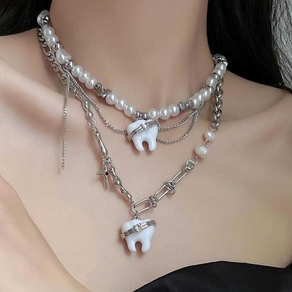 luxurious trendy pearl tooth pendant punk design new irregular geometric necklace for girl woman clavicle chain jewelry l230704, Silver
luxurious trendy pearl tooth pendant punk design new irregular geometric necklace for girl woman clavicle chain jewelry l230704, Silver